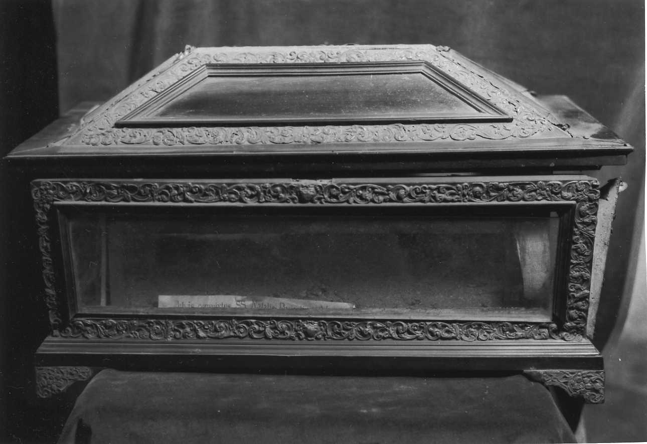 reliquiario a teca - a urna, opera isolata - bottega piemontese (sec. XVII)