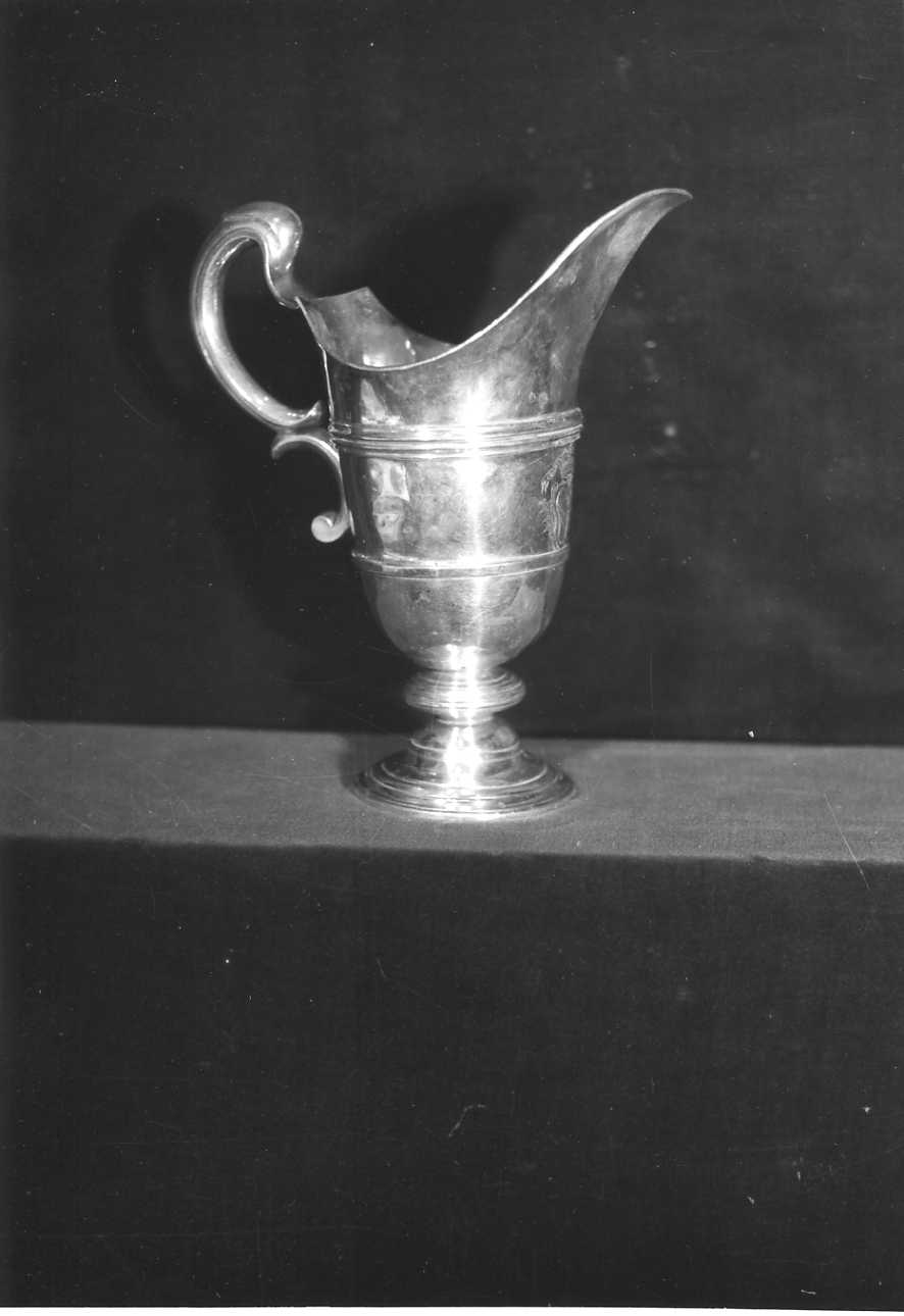 brocca, opera isolata - bottega torinese (prima metà sec. XVIII)