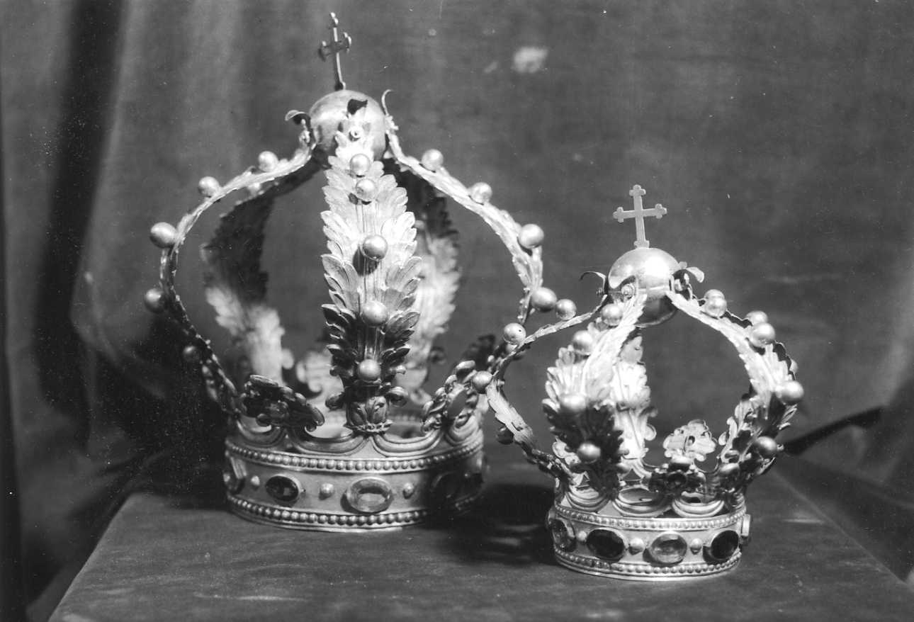 corona da statua, coppia di Tribocco Pietro (metà sec. XIX)