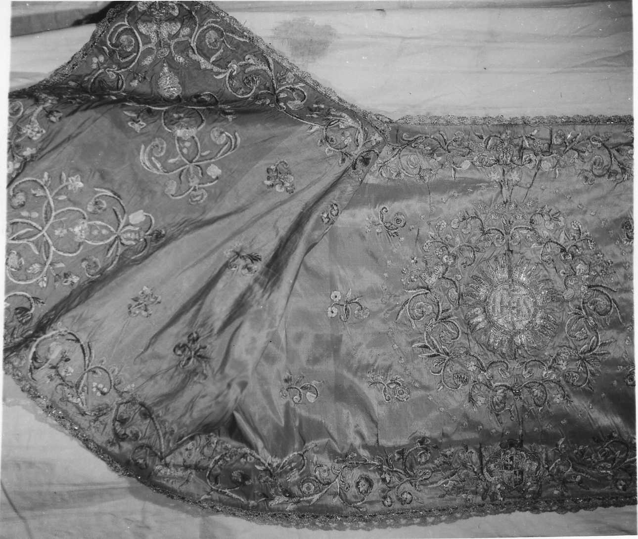 velo omerale, opera isolata - manifattura piemontese (inizio sec. XVIII)