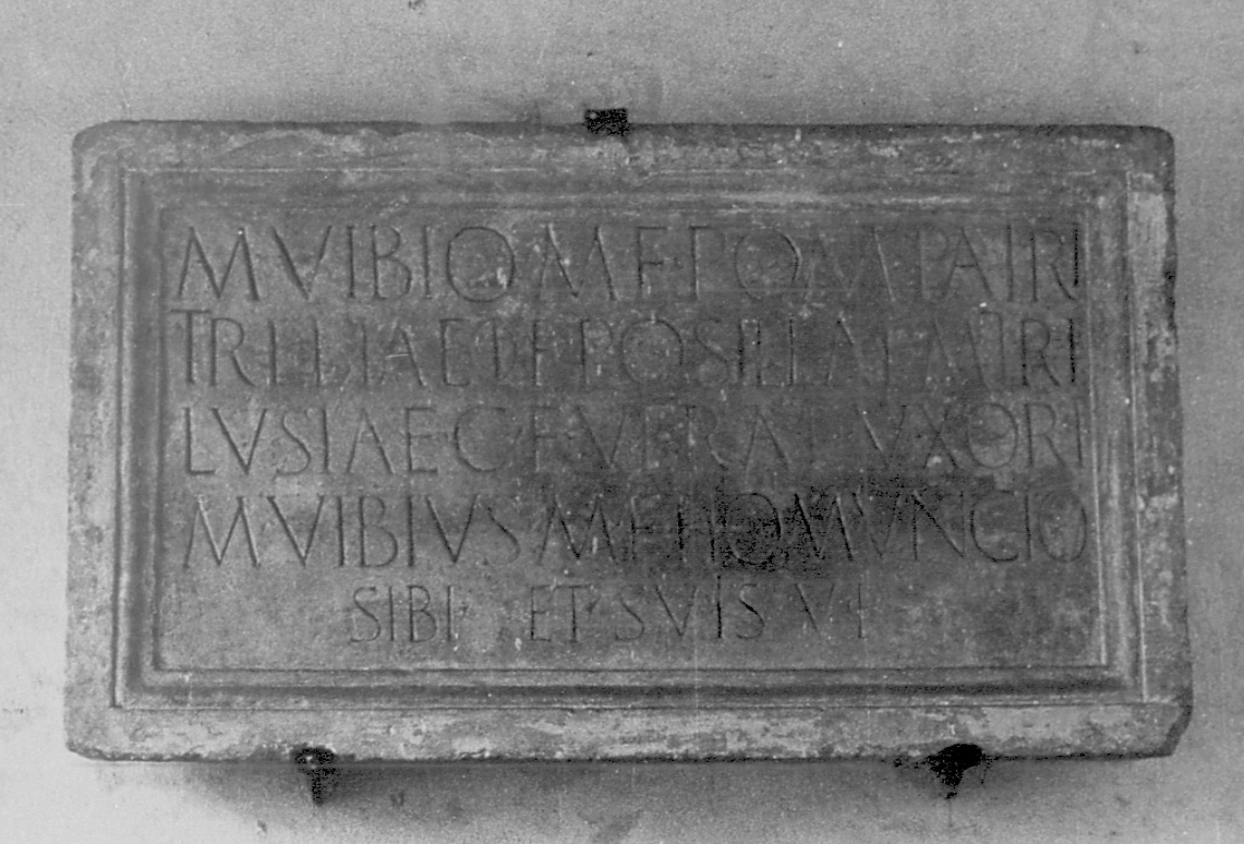 lastra tombale, opera isolata - bottega italiana (sec. V)