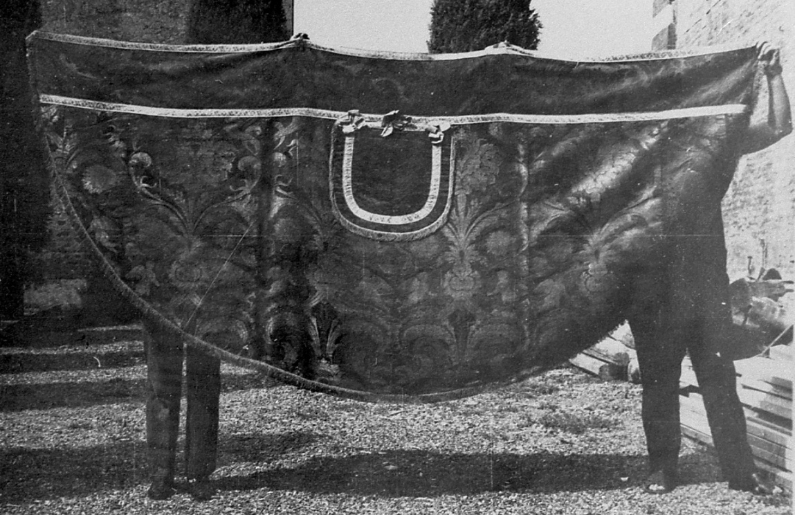 piviale, opera isolata - manifattura piemontese (sec. XVII)