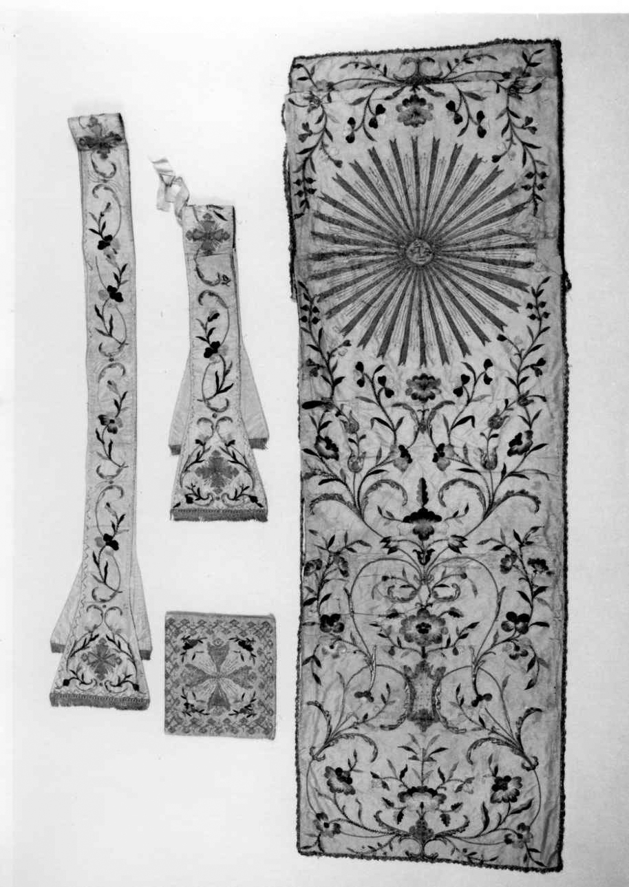 borsa del corporale, elemento d'insieme - manifattura piemontese (fine sec. XVIII)