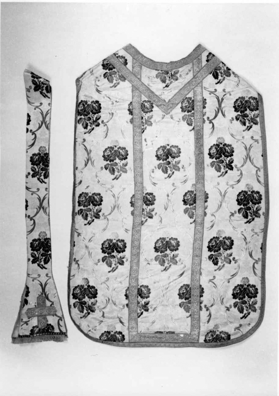 paramento liturgico, insieme - manifattura piemontese (secondo quarto sec. XX)