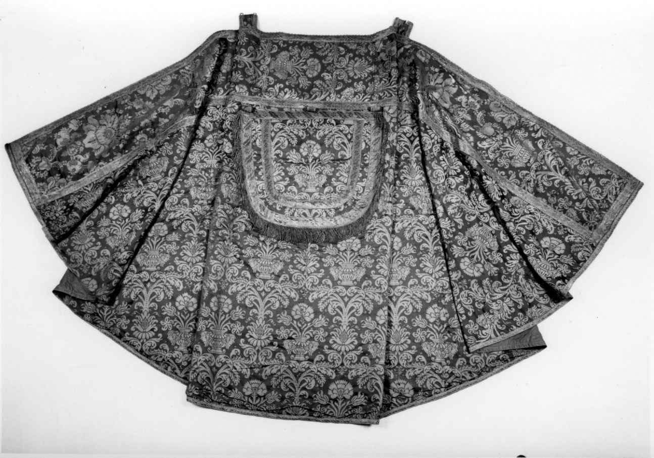 piviale, opera isolata - manifattura piemontese (seconda metà sec. XIX)