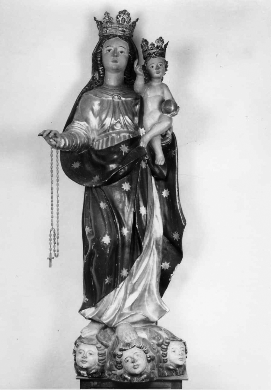 Madonna del Rosario (statua, opera isolata) - bottega liguro-piemontese (inizio sec. XVII)