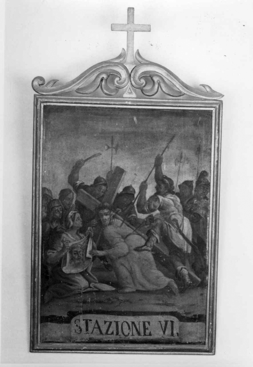 stazione VI: Gesù asciugato dalla Veronica (dipinto, elemento d'insieme) di Morelli Giovanni Battista (terzo quarto sec. XVIII)