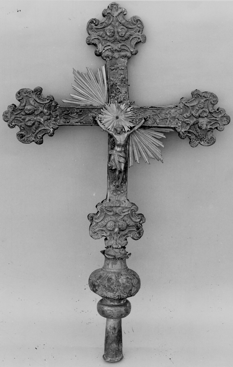 Cristo crocifisso (croce processionale, opera isolata) - bottega piemontese (metà sec. XVIII)