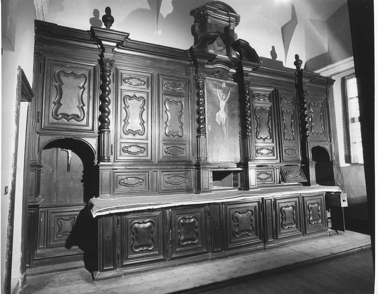 armadio da sacrestia, opera isolata - ambito piemontese (prima metà sec. XVIII)