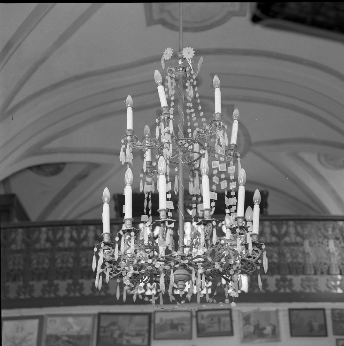 lampadario, opera isolata - produzione piemontese (prima metà sec. XX)