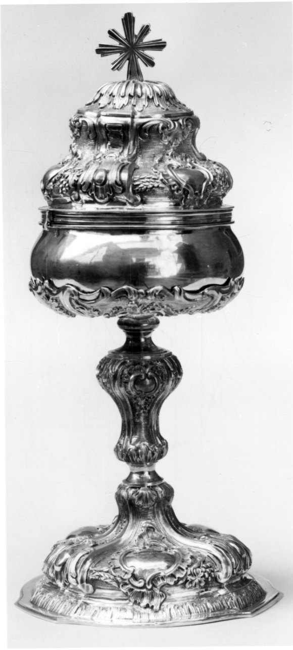 pisside, opera isolata - bottega piemontese (seconda metà sec. XVIII)