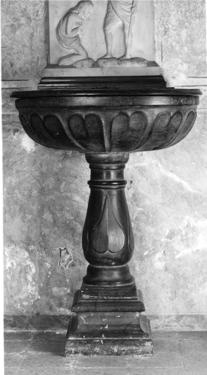 fonte battesimale - a fusto, opera isolata - bottega piemontese (prima metà sec. XX)