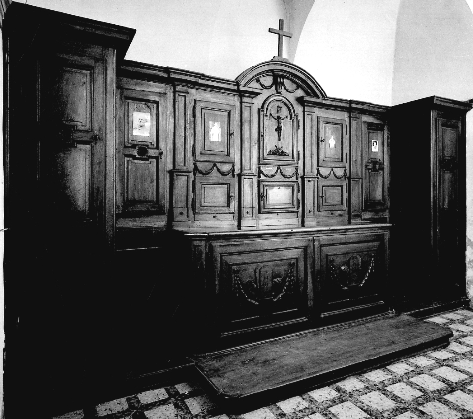 mobile da sacrestia con alzata, opera isolata - bottega piemontese (inizio sec. XIX)