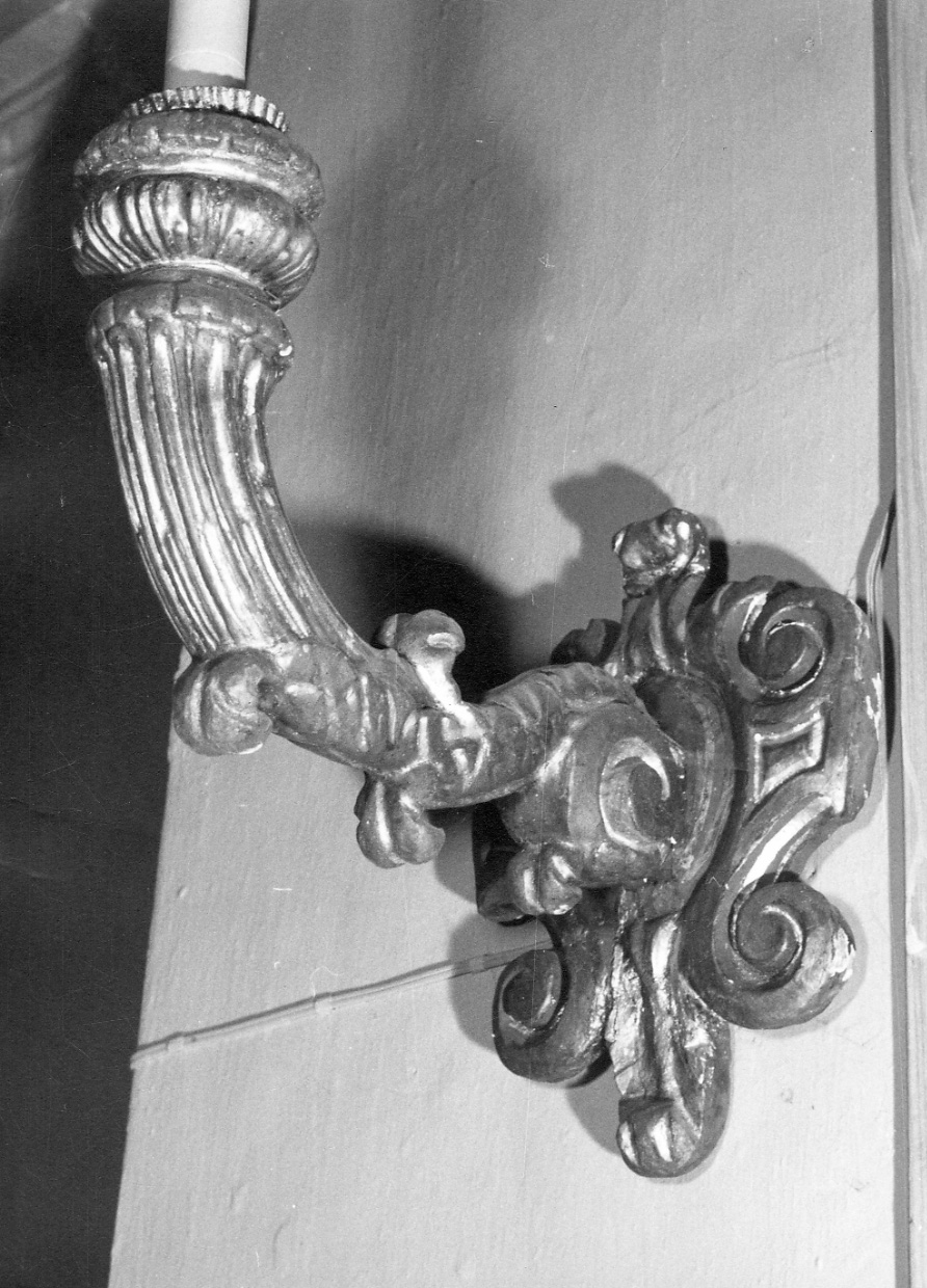 candeliere da parete di chiesa, serie - bottega piemontese (sec. XVIII)