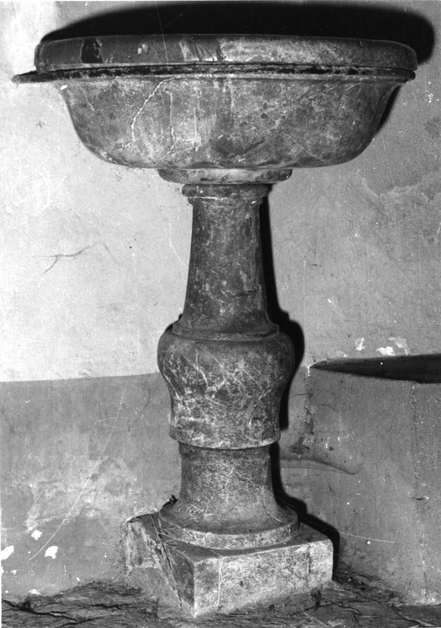 acquasantiera, opera isolata - bottega biellese (sec. XVII)