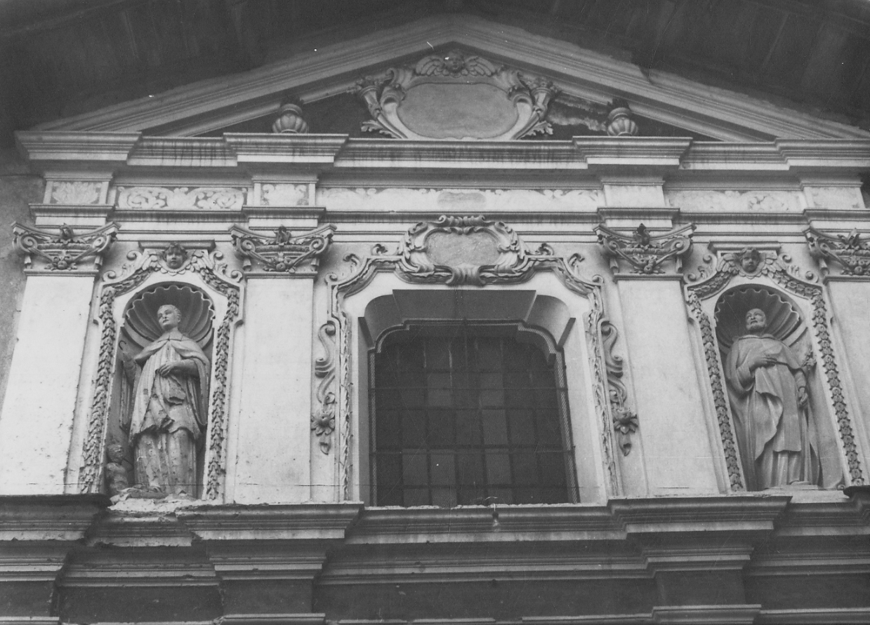 Sant'Antonio da Padova (statua, pendant) - bottega lombarda, bottega luganese (fine, prima metà sec. XVII, sec. XVIII)