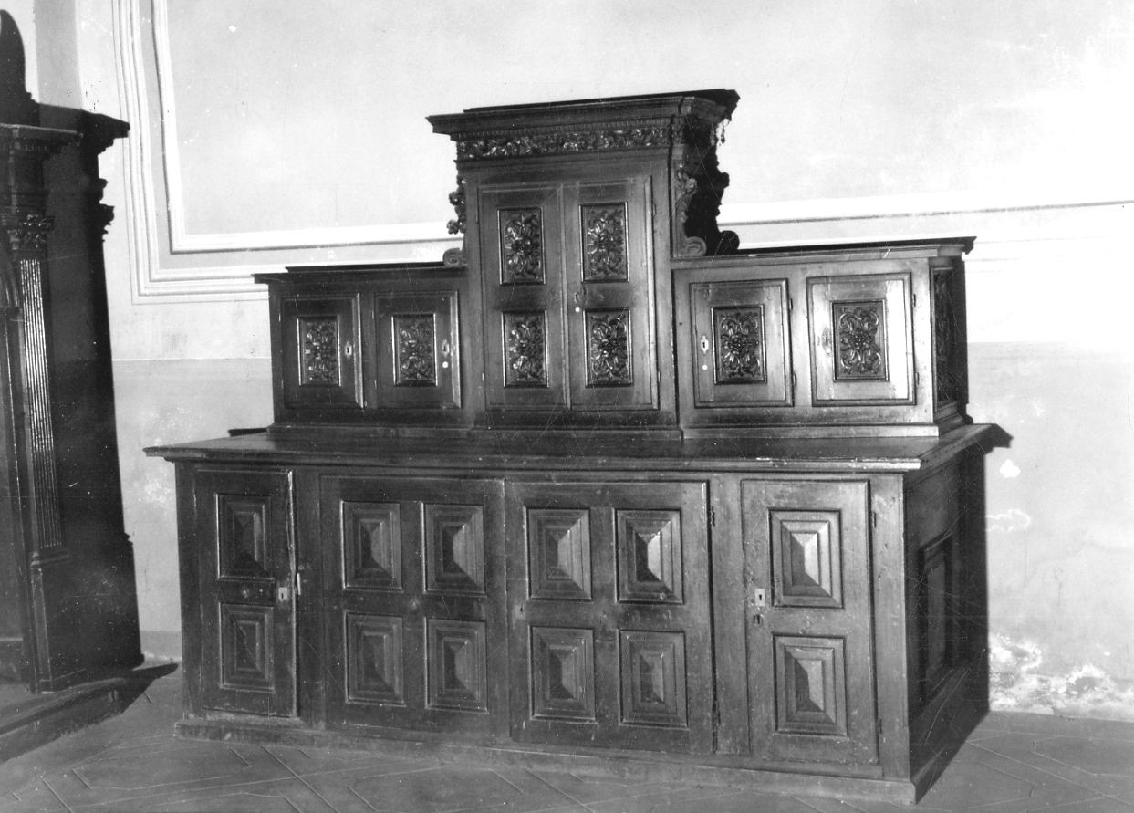 armadio da sacrestia, opera isolata - bottega piemontese (seconda metà sec. XVII)