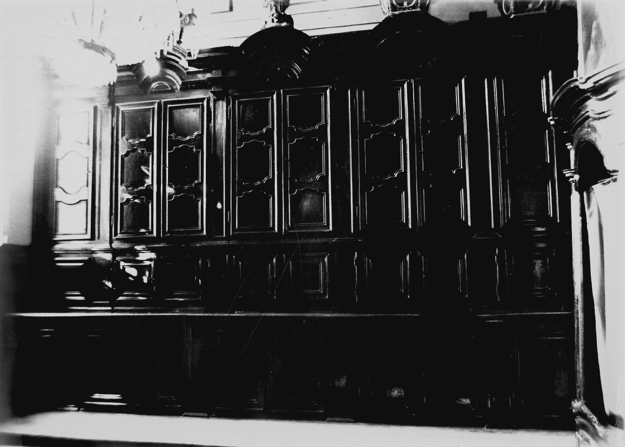 mobile da sacrestia, opera isolata - bottega biellese (seconda metà sec. XVIII)