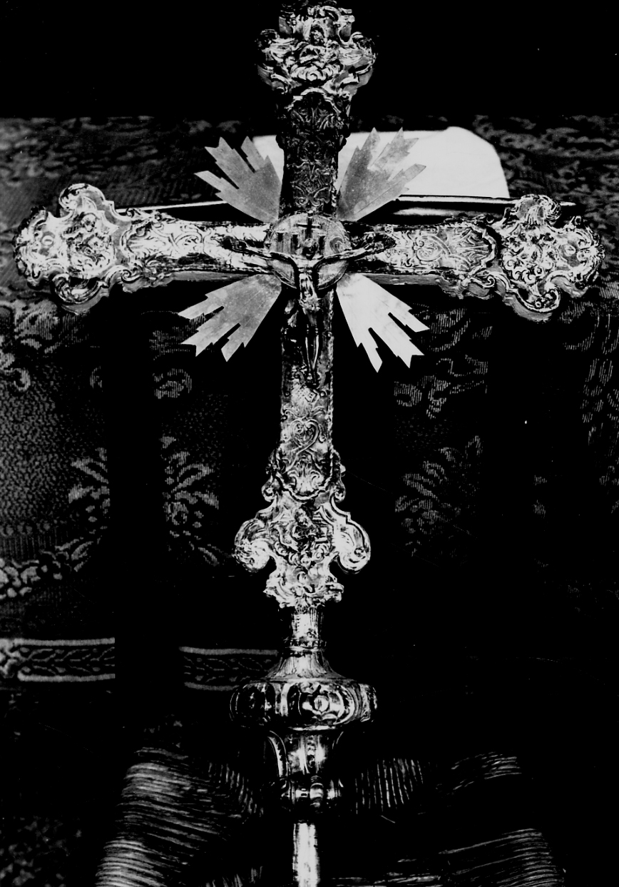 Cristo crocifisso (croce processionale, opera isolata) - bottega biellese (seconda metà sec. XVIII)