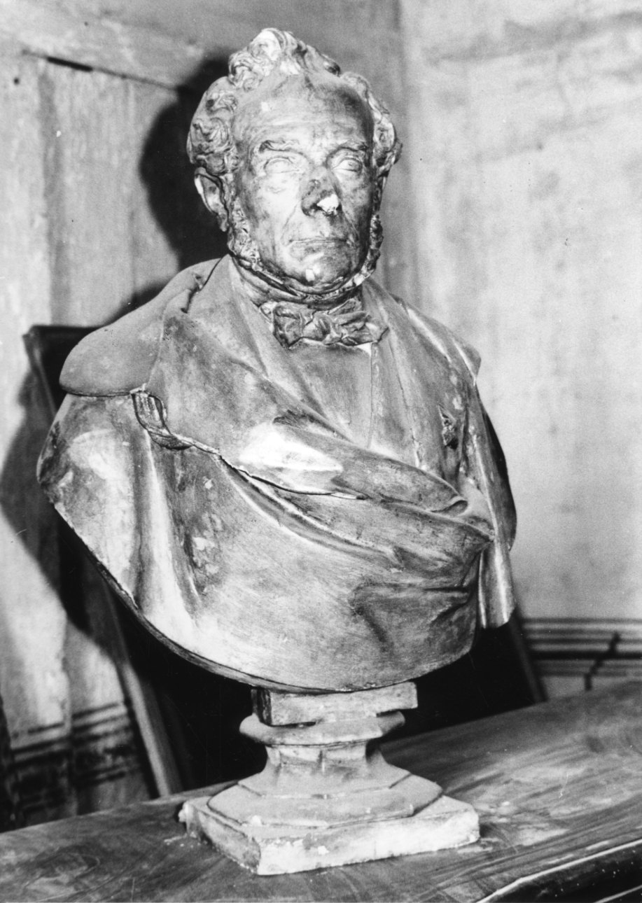 busto di uomo (busto, opera isolata) - bottega lombardo-piemontese (prima metà sec. XIX)