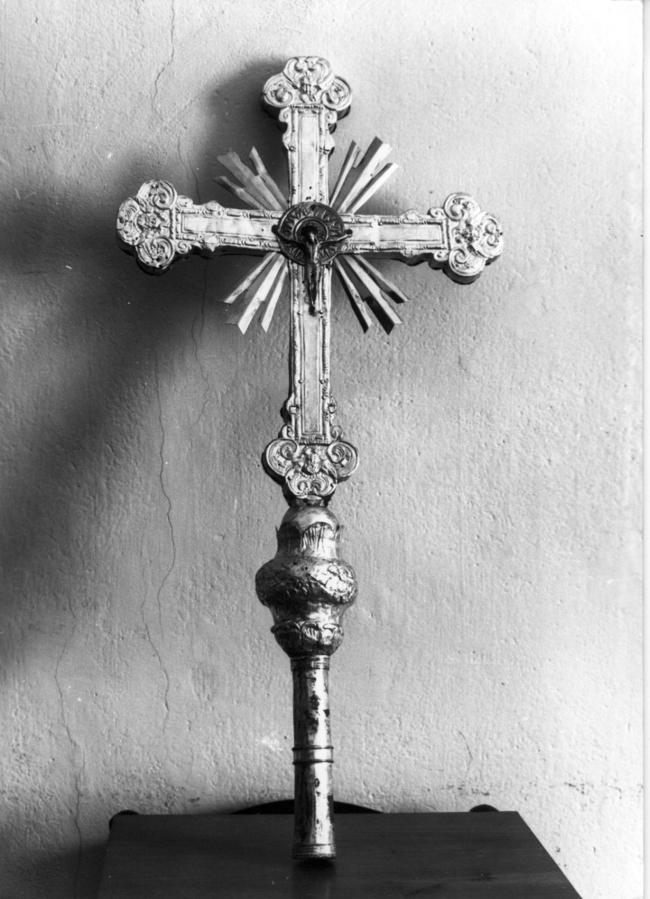 Cristo crocifisso (croce processionale, opera isolata) - bottega piemontese (metà sec. XVII)