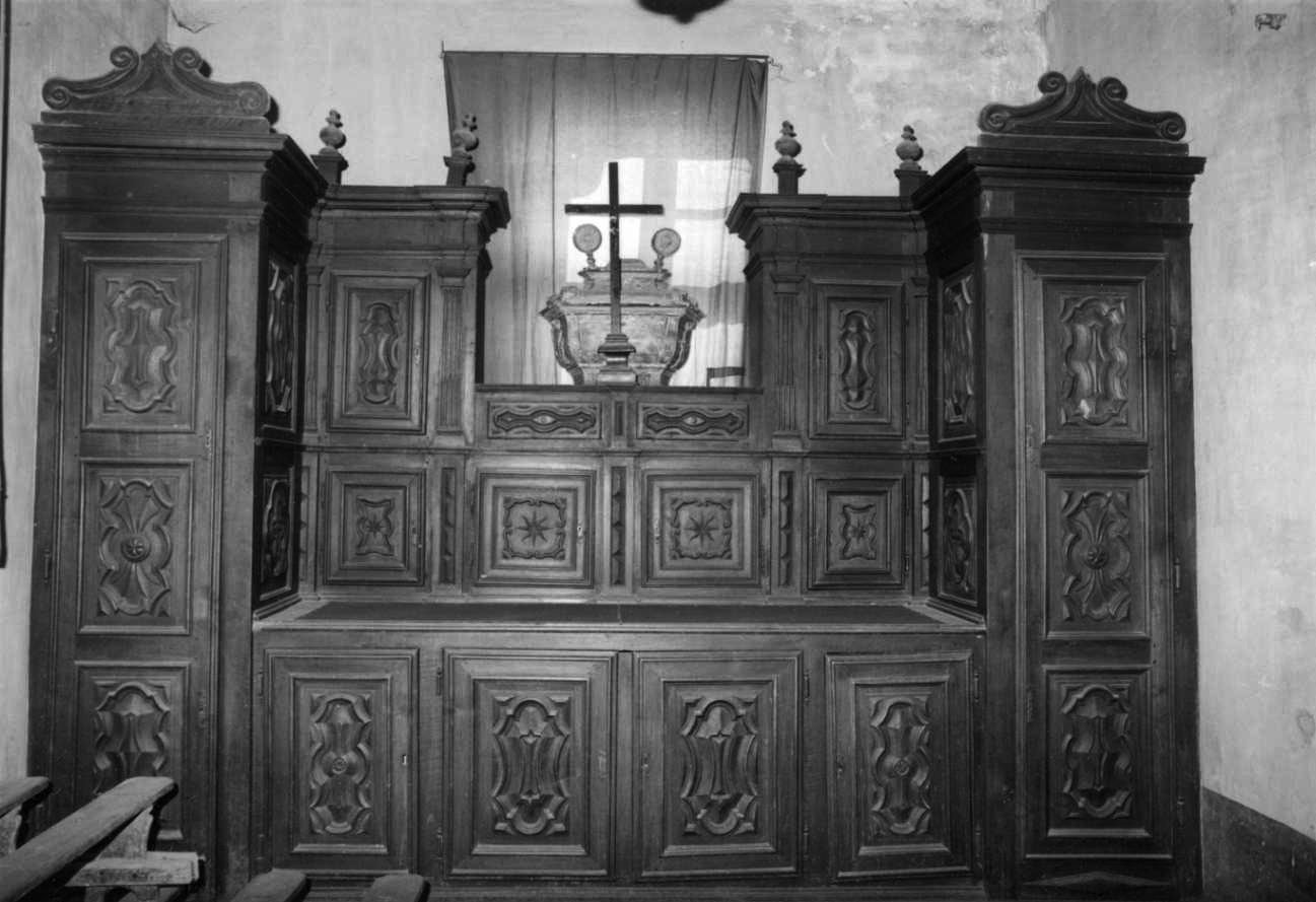 armadio da sacrestia, opera isolata - bottega piemontese (seconda metà sec. XVIII)