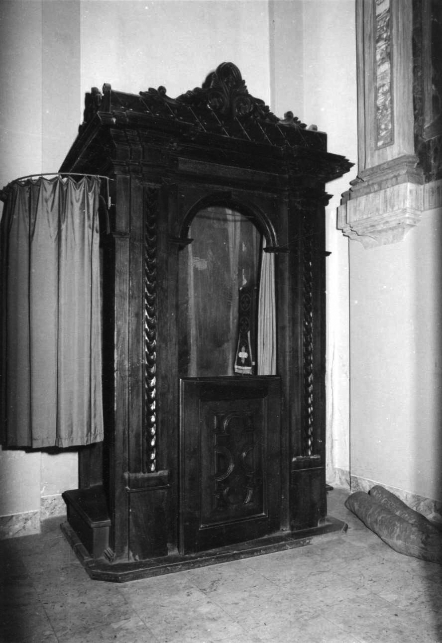 confessionale, opera isolata - bottega vercellese (prima metà sec. XVIII, sec. XIX)