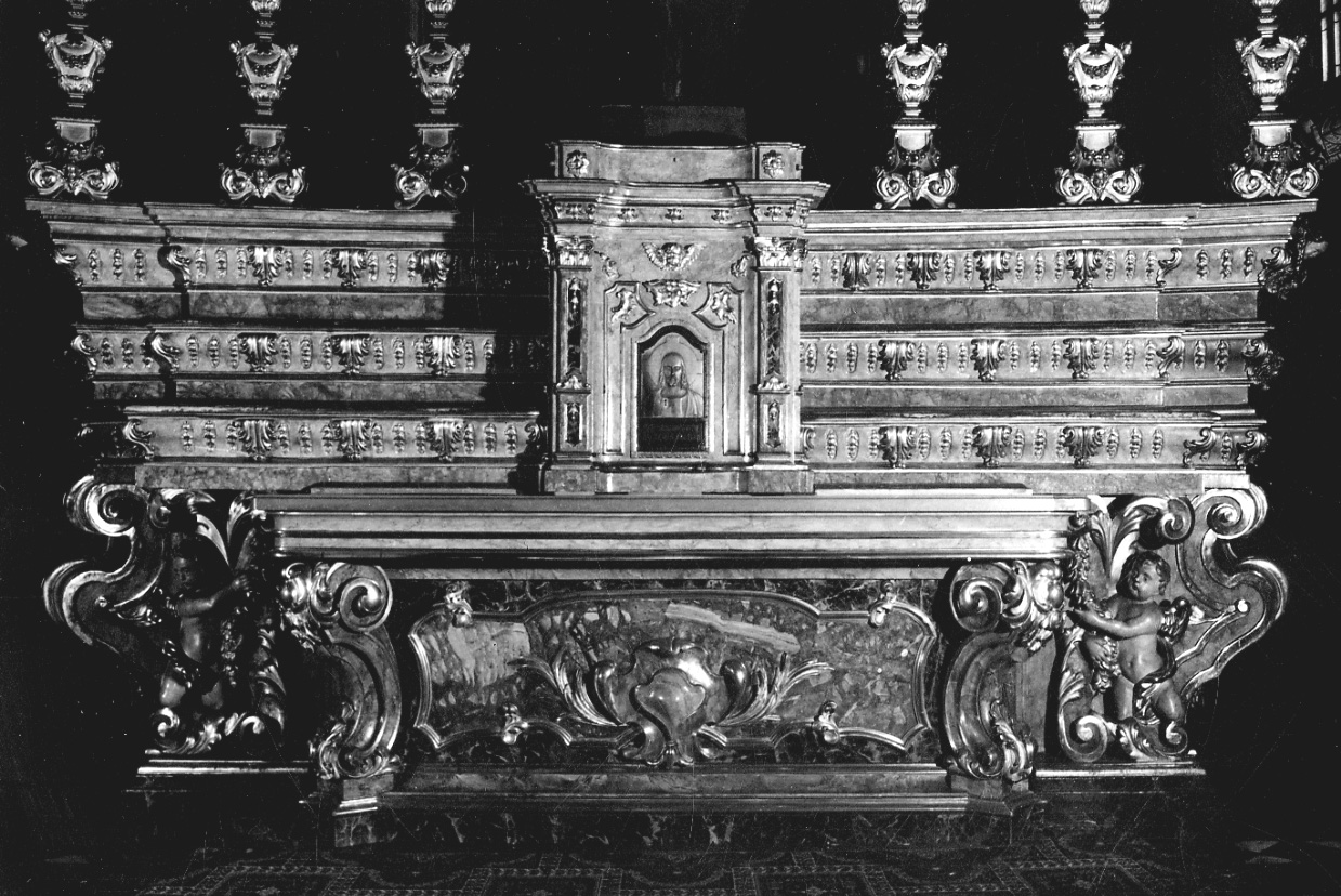 altare maggiore, opera isolata di Gillio Pietro Antonio (terzo quarto sec. XVIII)