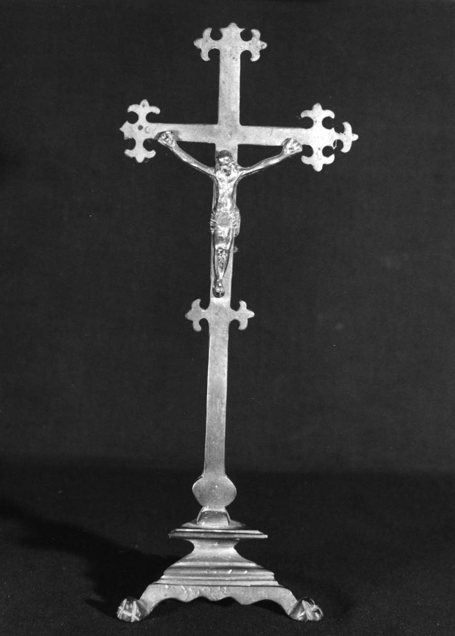Cristo crocifisso (croce d'altare, opera isolata) - bottega piemontese (fine/inizio secc. XV/ XVI)