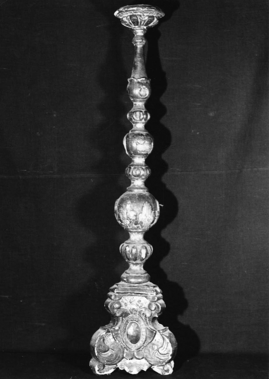 candeliere, opera isolata - bottega piemontese (sec. XVIII)