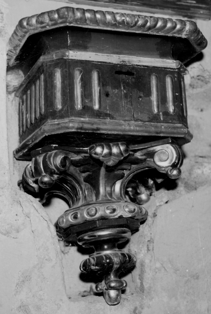 base di scultura, opera isolata - bottega piemontese (sec. XVIII)