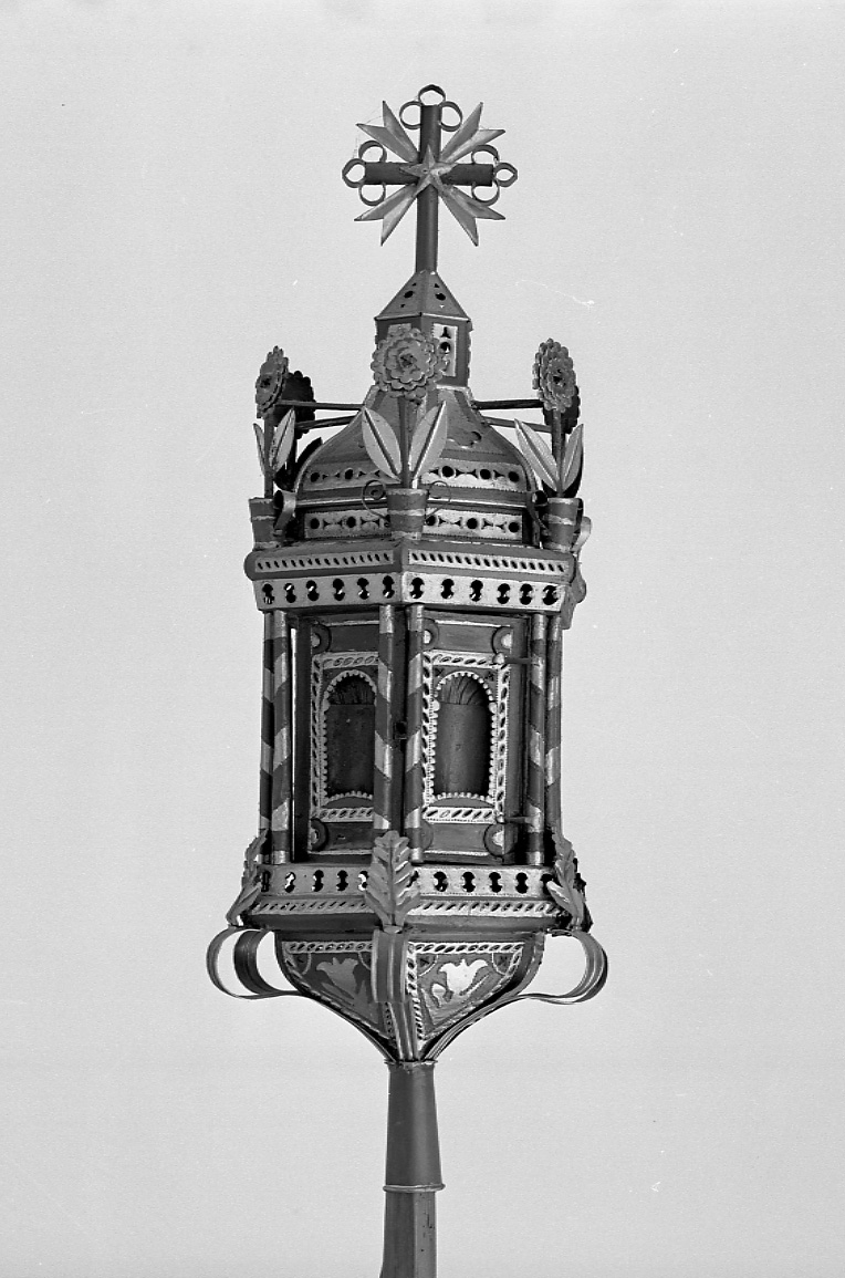 lanterna processionale, serie - bottega piemontese (sec. XVIII)