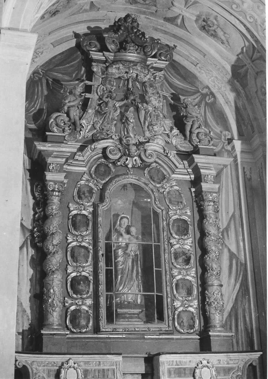 Madonna del Rosario (statua, opera isolata) - bottega biellese (sec. XVII)