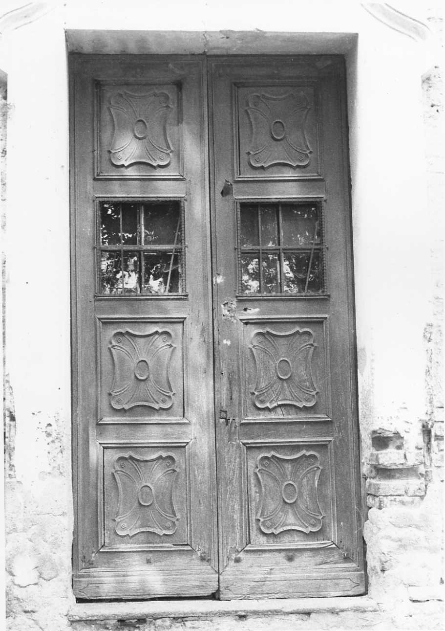 porta - a due battenti, opera isolata - bottega biellese (sec. XVIII)