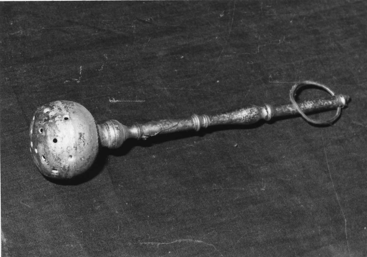 aspersorio, opera isolata - bottega biellese (sec. XIX)