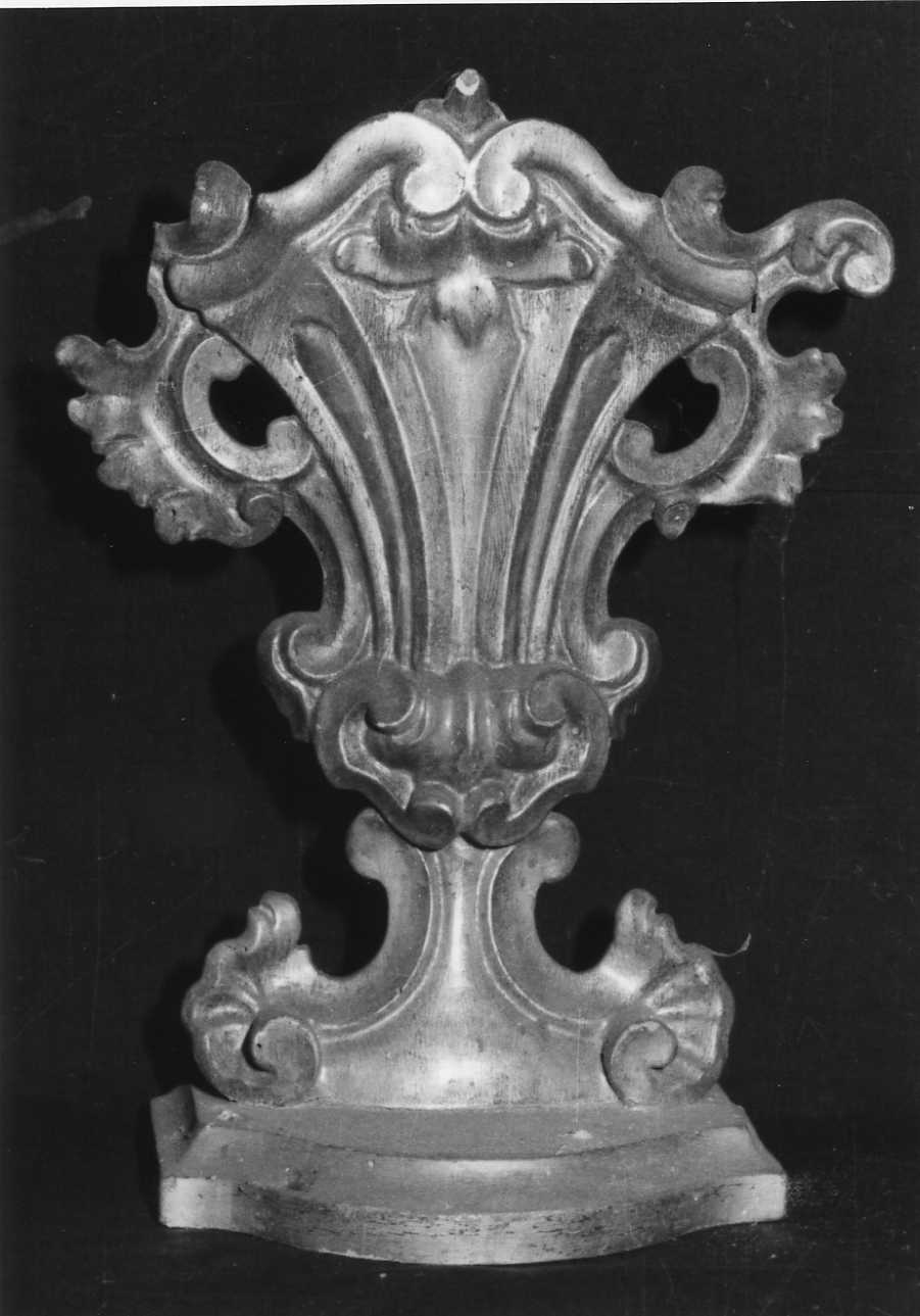 vaso d'altare per composizione floreale, opera isolata - bottega biellese (sec. XIX)