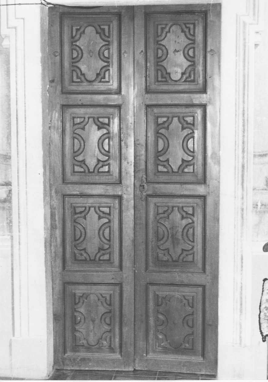 porta - a due battenti, opera isolata - bottega vercellese (sec. XVIII)