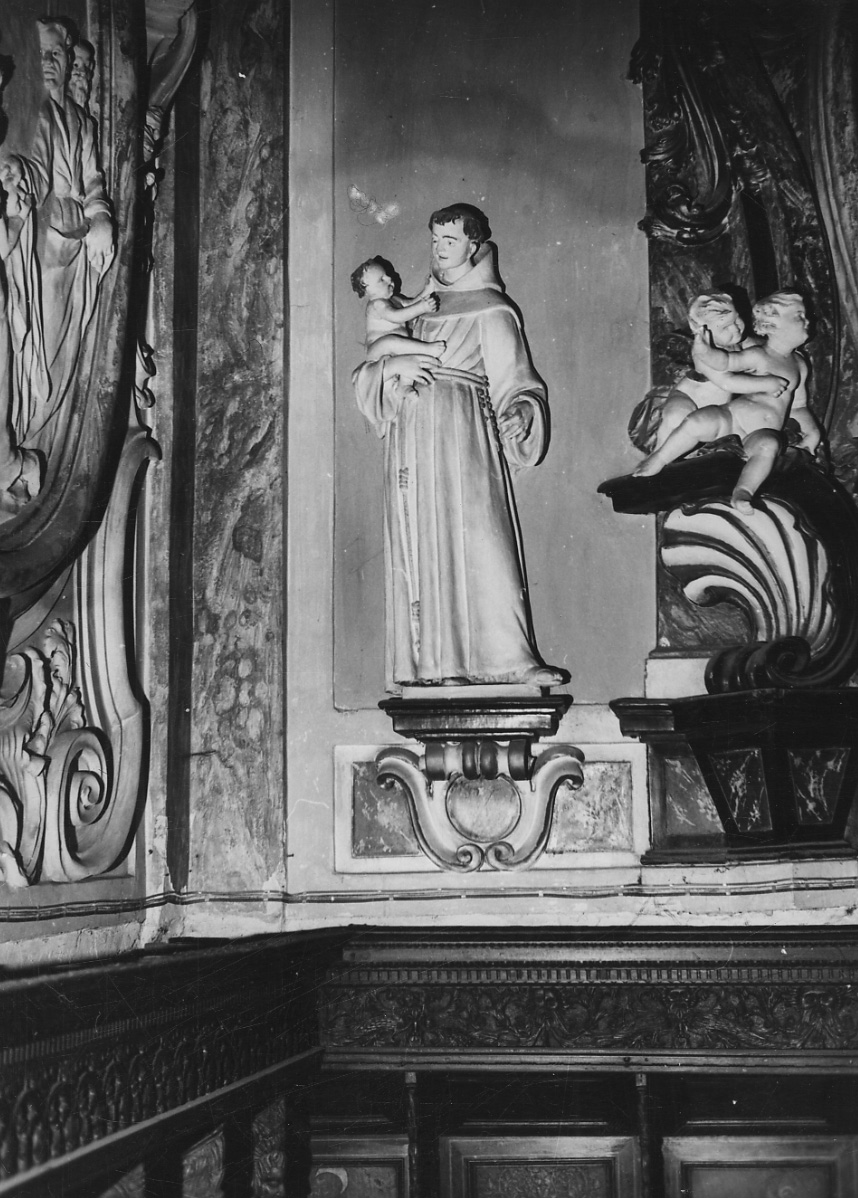 Sant'Antonio da Padova con il bambino (gruppo scultoreo, opera isolata) - bottega piemontese (primo quarto sec. XVIII)