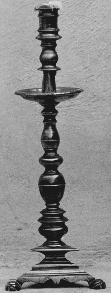 candeliere da chiesa, serie - bottega liguro-piemontese (sec. XVIII)