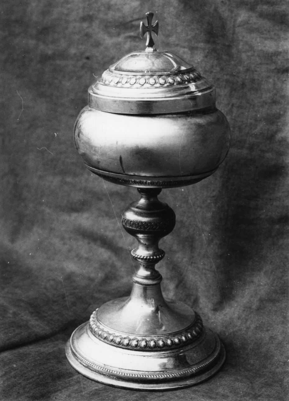 pisside, opera isolata - bottega italiana (inizio sec. XX)