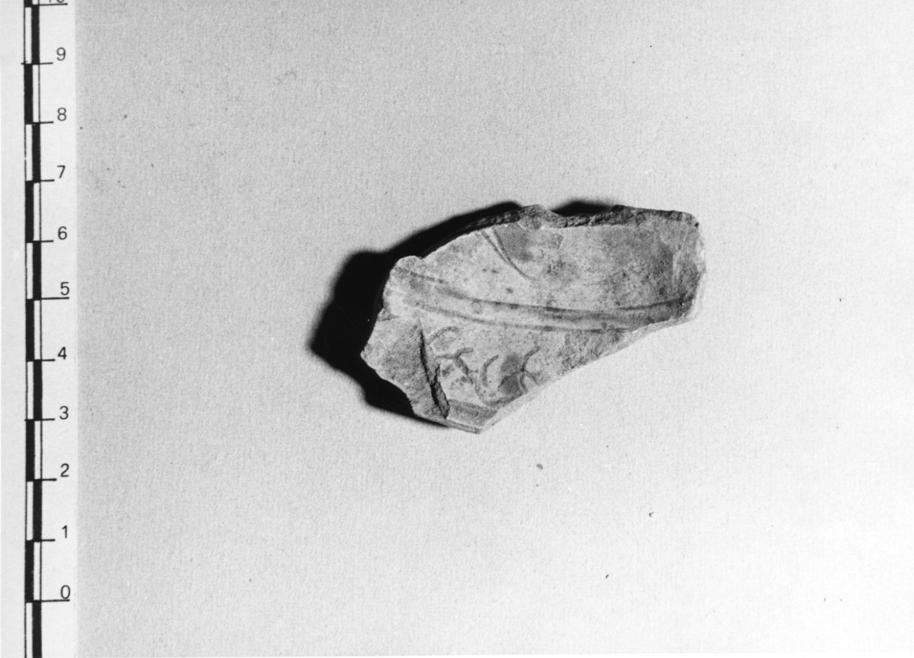 ciotola, frammento - bottega Italia settentrionale (secc. XV/ XVI)