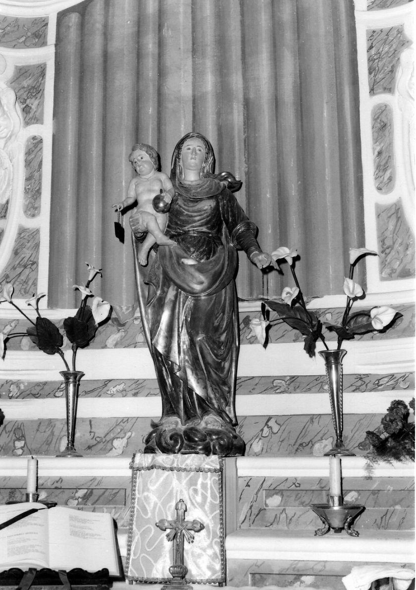 Madonna del Carmelo (gruppo scultoreo, opera isolata) - bottega cuneese (fine sec. XVIII)