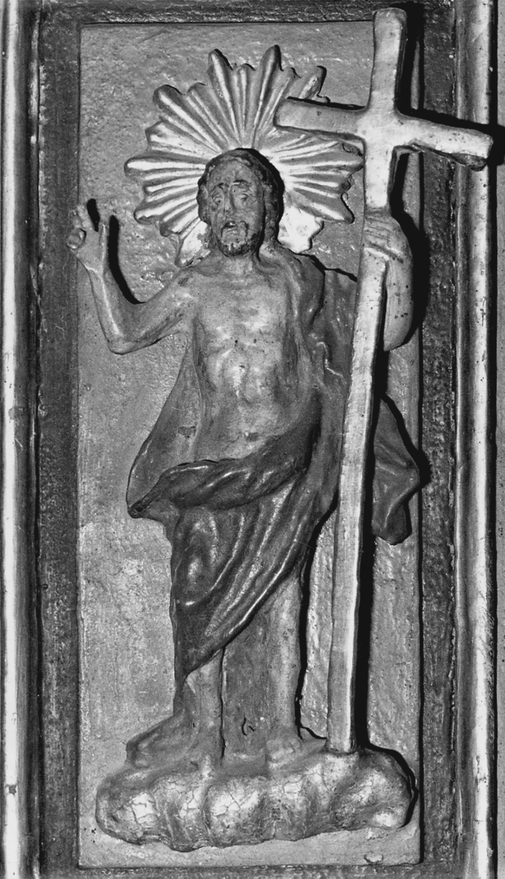 Cristo risorto (decorazione a intaglio, elemento d'insieme) di Burgo Giovanni Antonio (inizio sec. XVIII)