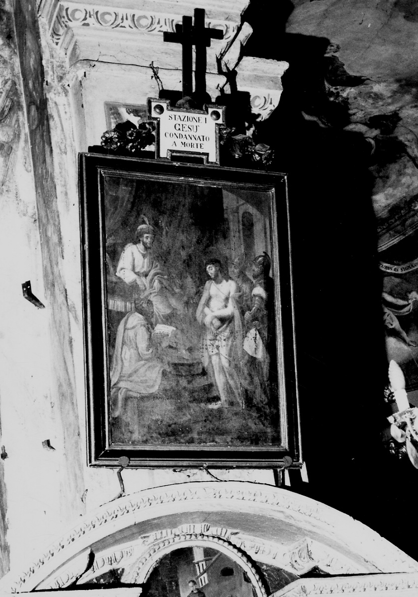 stazione I: Gesù condannato a morte (dipinto, elemento d'insieme) di Piolla Giuseppe (metà sec. XIX)