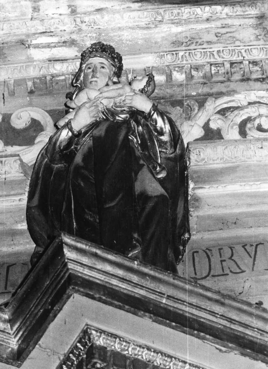 Santa Teresa del Bambino Gesù (statua, elemento d'insieme) di Botto fratelli (terzo quarto sec. XVII)