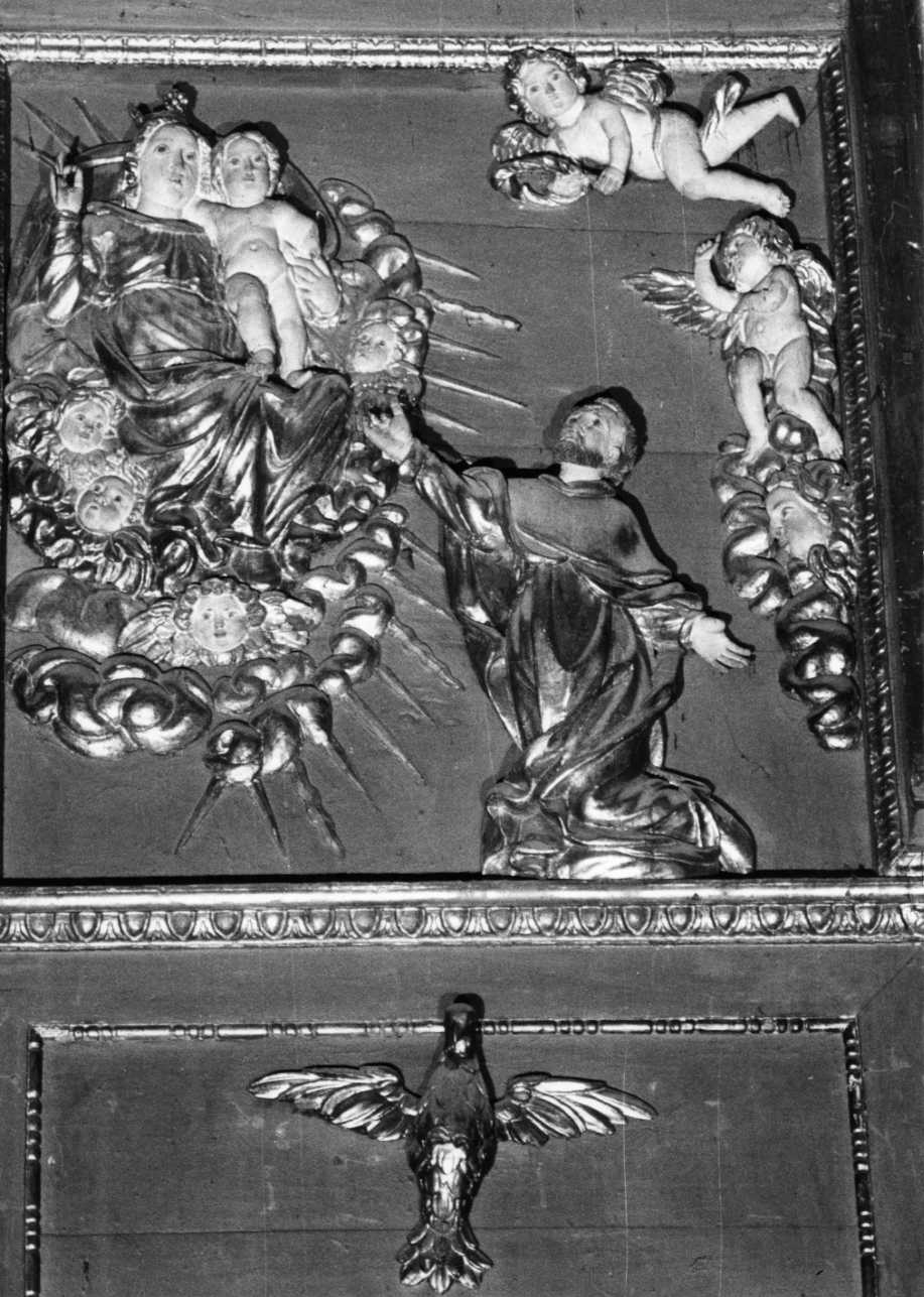 apparizione della Madonna col Bambino a San Domenico (rilievo, elemento d'insieme) di Botto fratelli (terzo quarto sec. XVII)