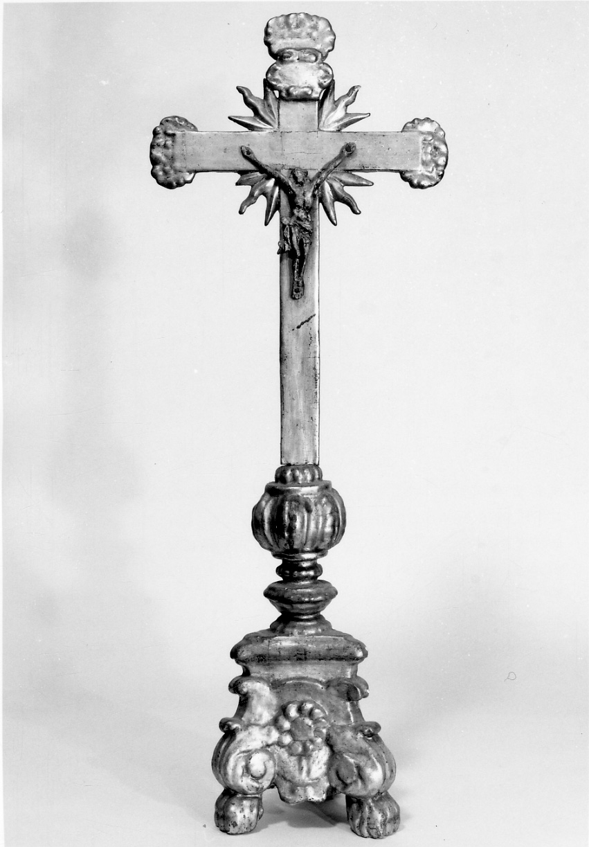 Cristo crocifisso (croce d'altare, opera isolata) - bottega piemontese (sec. XVIII)