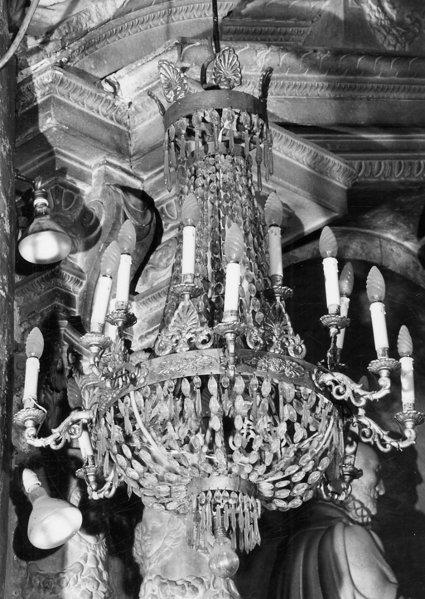 lampadario, coppia - bottega Italia nord-occidentale (prima metà sec. XIX)