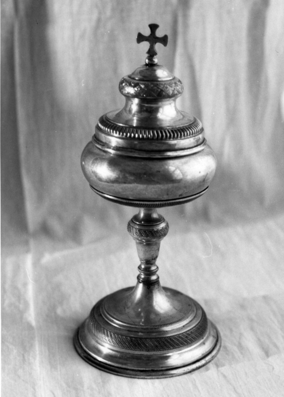 pisside, opera isolata - bottega cuneese (fine sec. XIX)