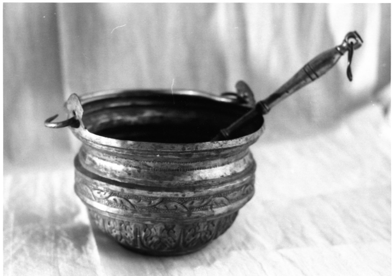 servizio per aspersione, insieme - bottega cuneese (seconda metà sec. XIX)